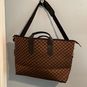 Club Monde tote bag